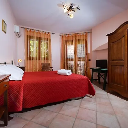 Stefania 게스트하우스 카스텔라마레델골포